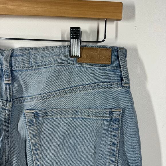 Hollister Jeans Women Size 11R Blue Curvy Ultra High Rise Mom Jean Raw Hem Light - Picture 7 of 8